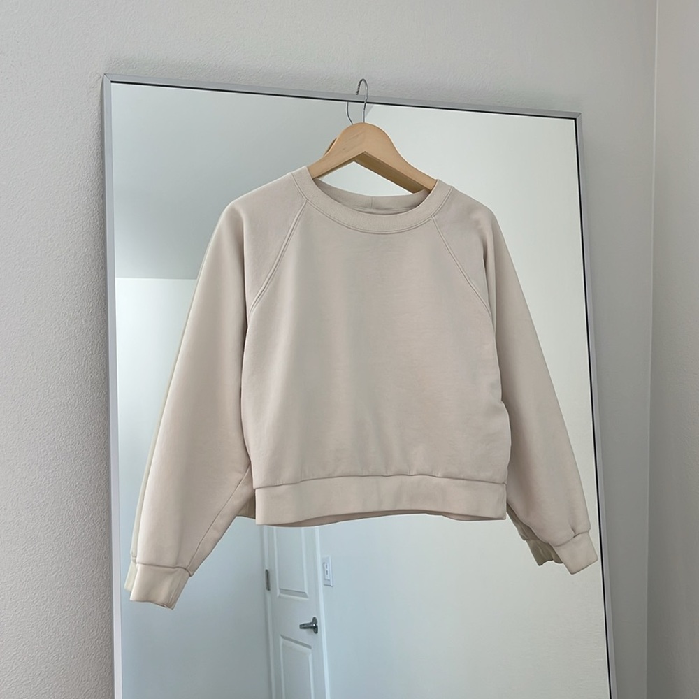 Vintage Soft Cropped Crewneck Sweatshirt in Birch Beige